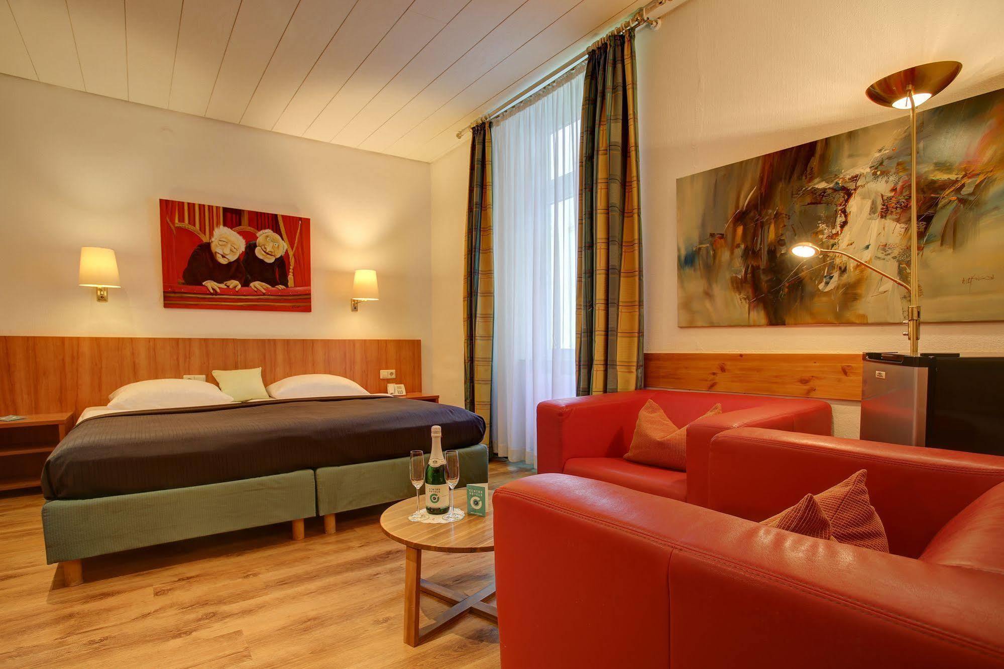 Trip Inn Hotel Blankenburg Karlsruhe Exterior foto